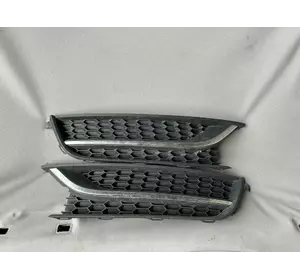 Решётка переднего бампера VAG 561853665 E, Volkswahen Passat b7 NMS USA, Решітка переднього бамперу VAG 561.853.665 E, Фольцваген Пасат б7 НМС США Решётка переднего бампера VAG 561853665 E, Volkswahen Passat b7 NMS USA, Решітка переднього бамперу VAG 561.853.665 E, Фольцваген Пасат б7 НМС США