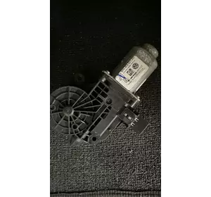 Мотор склоподъемника VAG 6R0959801 AN, Volkswagen Jetta 6, Мотор склопідіймача VAG 6R0.959.801 AN, Фольцваген Джетта 6 Мотор склоподъемника VAG 6R0959801 AN, Volkswagen Jetta 6, Мотор склопідіймача VAG 6R0.959.801 AN, Фольцваген Джетта 6