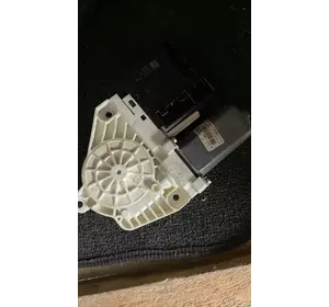 Моторчик стеклоподъемника VAG 3C8959701, Volkswagen Passat CC, Моторчик склопідйомника VAG 3C8.959.701, Фольцваген Пасат цц сс Моторчик стеклоподъемника VAG 3C8959701, Volkswagen Passat CC, Моторчик склопідйомника VAG 3C8.959.701, Фольцваген Пасат цц сс