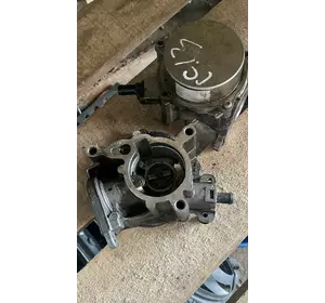 Насос вакуумный VAG 06J145100 F, Фольцваген Пасат сс цц, Насос вакуумний VAG 06J.145.100 F, Volkswagen Passat CC Насос вакуумный VAG 06J145100 F, Фольцваген Пасат сс цц, Насос вакуумний VAG 06J.145.100 F, Volkswagen Passat CC