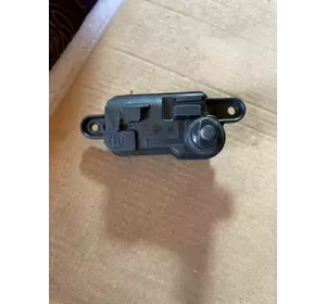 Моторчик лючка баку 8v0-862-159 ,VW Jetta 6,Tiguan,Passat B7 США 2011--2017р, Моторчик лючка баку 8v0862159  фольцваген джета 6 ,Пасат б7 сша, Тігуан 08-17р Моторчик лючка баку 8v0-862-159 ,VW Jetta 6,Tiguan,Passat B7 США 2011--2017р, Моторчик лючка баку 8v0862159  фольцваген джета 6 ,Пасат б7 сша, Тігуан 08-17р
