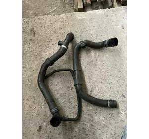 Патрубок системи охолодження нижній VW Tiguan,Atlas 2.0! Патрубок води Volkswagen 5qn122051 Патрубок системи охолодження нижній VW Tiguan,Atlas 2.0! Патрубок води Volkswagen 5qn122051