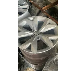 Титановые диски R17/5/112 VAG 3QF601025 L, Volkswagen Atlas, Легкосплавні литі диски  Р17/5/112 VAG 3QF.601.025 L, Фольцваген Атлас Титановые диски R17/5/112 VAG 3QF601025 L, Volkswagen Atlas, Легкосплавні литі диски  Р17/5/112 VAG 3QF.601.025 L, Фольцваген Атлас