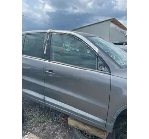 Дверь правая передняя VAG Volkswagen Tiguan 08-17г., Дверка права передня VAG Фольцваген Тигуан 08-17р. Дверь правая передняя VAG Volkswagen Tiguan 08-17г., Дверка права передня VAG Фольцваген Тигуан 08-17р.