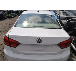 Кришка крышка багажника Фольцваген Пассат Б7 VW Volkswagen Passat B7 Кришка крышка багажника Фольцваген Пассат Б7 VW Volkswagen Passat B7