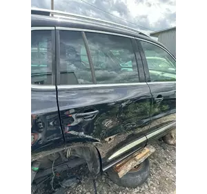 Дверь правая задняя VAG 5N0833312 B, Volkswagen Tiguan 08-17г.,  Дверка задня права VAG 5N0.833.312 B, Фольцваген Тигуан 08-17р. Дверь правая задняя VAG 5N0833312 B, Volkswagen Tiguan 08-17г.,  Дверка задня права VAG 5N0.833.312 B, Фольцваген Тигуан 08-17р.