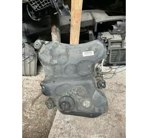 Топливный бак Adblue VAG 5C0131877 C, Volkswagen Jetta 6, Паливний бак Адблю VAG 5C0.131.877 C, Фольцваген Джетта 6 Топливный бак Adblue VAG 5C0131877 C, Volkswagen Jetta 6, Паливний бак Адблю VAG 5C0.131.877 C, Фольцваген Джетта 6