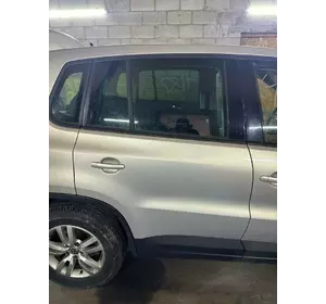 Дверка задняя права в сборе VAG Volkswagen Tiguan 08-16г., Дверка задня права в зборі VAG Фольцваген Тигуан 08-16р. Дверка задняя права в сборе VAG Volkswagen Tiguan 08-16г., Дверка задня права в зборі VAG Фольцваген Тигуан 08-16р.