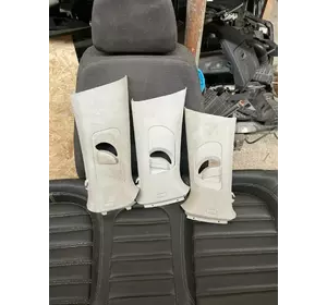 Накладка центральної стійки , верхня VAG  5c6867243B,,,  5c6867244B    Volkswagen Jetta 6 , 2011-2017р.Накладка центральної стійки , верхня VAG 5c6867243B,,,  5c6867244B , Фольцваген Джета 6 США Накладка центральної стійки , верхня VAG  5c6867243B,,,  5c6867244B    Volkswagen Jetta 6 , 2011-2017р.Накладка центральної стійки , верхня VAG 5c6867243B,,,  5c6867244B , Фольцваген Джета 6 США
