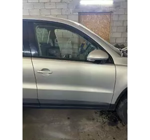 Дверка передняя правая в сборе VAG Volkswagen Tiguan 08-16г., Дверка передня права в зборі VAG Фольцваген Тигуан 08-16р. Дверка передняя правая в сборе VAG Volkswagen Tiguan 08-16г., Дверка передня права в зборі VAG Фольцваген Тигуан 08-16р.