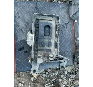 Кронштейн аккумулятора, VAG 1K0 915 333, Volkswagen Passat B7 NMS USA, Кронштейн акумулятору, VAG 1K0.915.333, Фольцваген Пасат б7 НМС США Кронштейн аккумулятора, VAG 1K0 915 333, Volkswagen Passat B7 NMS USA, Кронштейн акумулятору, VAG 1K0.915.333, Фольцваген Пасат б7 НМС США