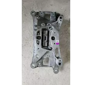 Траверса АКПП, 8W0399262, Audi A4 B9 2022г., Траверса акпп, 8W0.399.262, Ауди А4 Б9 2022р. Траверса АКПП, 8W0399262, Audi A4 B9 2022г., Траверса акпп, 8W0.399.262, Ауди А4 Б9 2022р.