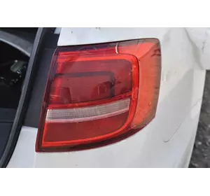 Фонарь стоп задний правый Фольцваген Джета 6внешний зовнішній правий VW Volkswagen Jetta 2015-2017