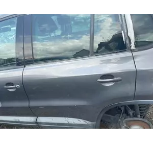 Дверь левая задняя VAG Volkswagen Tiguan 08-17г., Дверка ліва задня VAG Фольцваген Тигуан 08-17р. Дверь левая задняя VAG Volkswagen Tiguan 08-17г., Дверка ліва задня VAG Фольцваген Тигуан 08-17р.