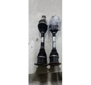 Полуось передня Audi Q5 18- VAG 80A407271E Піввісь передня Ауді Ку5 18- VAG 80A.407.271.E Полуось передня Audi Q5 18- VAG 80A407271E Піввісь передня Ауді Ку5 18- VAG 80A.407.271.E