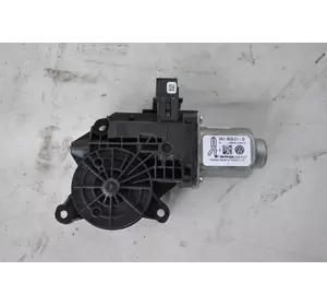 Блок управления моторчиком моторчик стеклоподъемника стеклоподъемник VAG Volkswagen Passat B8 561 959 811 B Фольцваген Пассат Б8 Блок управления моторчиком моторчик стеклоподъемника стеклоподъемник VAG Volkswagen Passat B8 561 959 811 B Фольцваген Пассат Б8