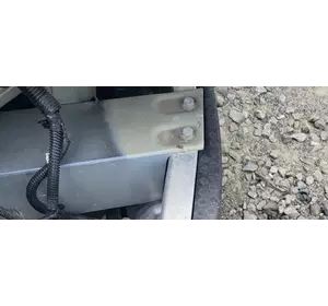Клык усилителя переднего бампера правый Tesla Model Y 20- 1487462-00-A Ікло підсилювача переднього бампера прав Tesla Model Y 20- 1487462-00-A Клык усилителя переднего бампера правый Tesla Model Y 20- 1487462-00-A Ікло підсилювача переднього бампера прав Tesla Model Y 20- 1487462-00-A